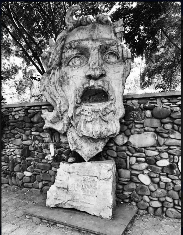 Tiny old Tbilisi Daire Dış mekan fotoğraf